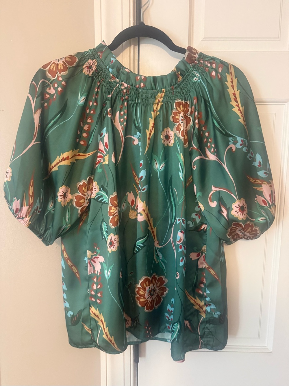 Green Floral Off-Shoulder Blouse